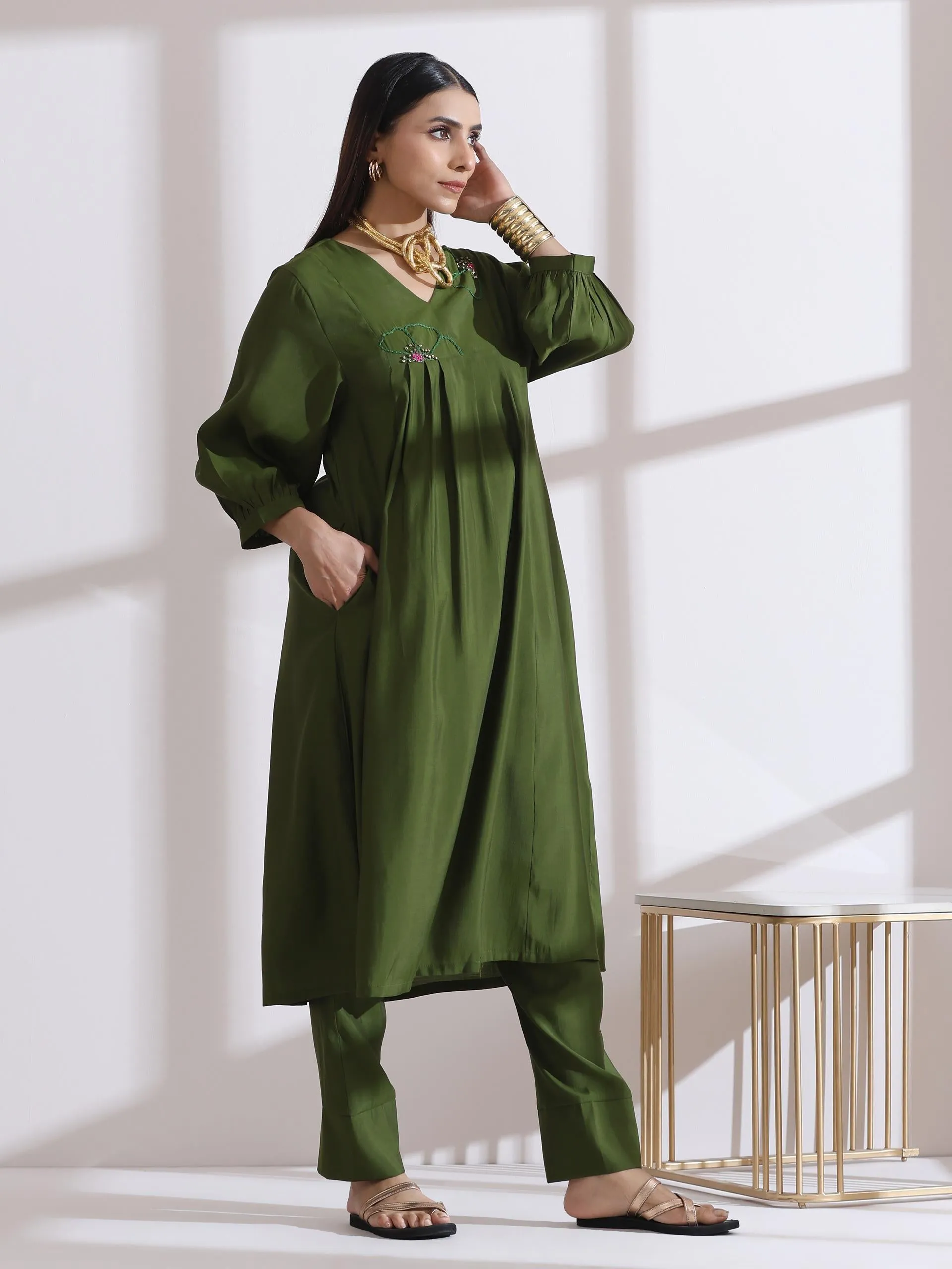 2 Pc Set - Airskin Mehndi Green Handmade Flower Kurta With Pants