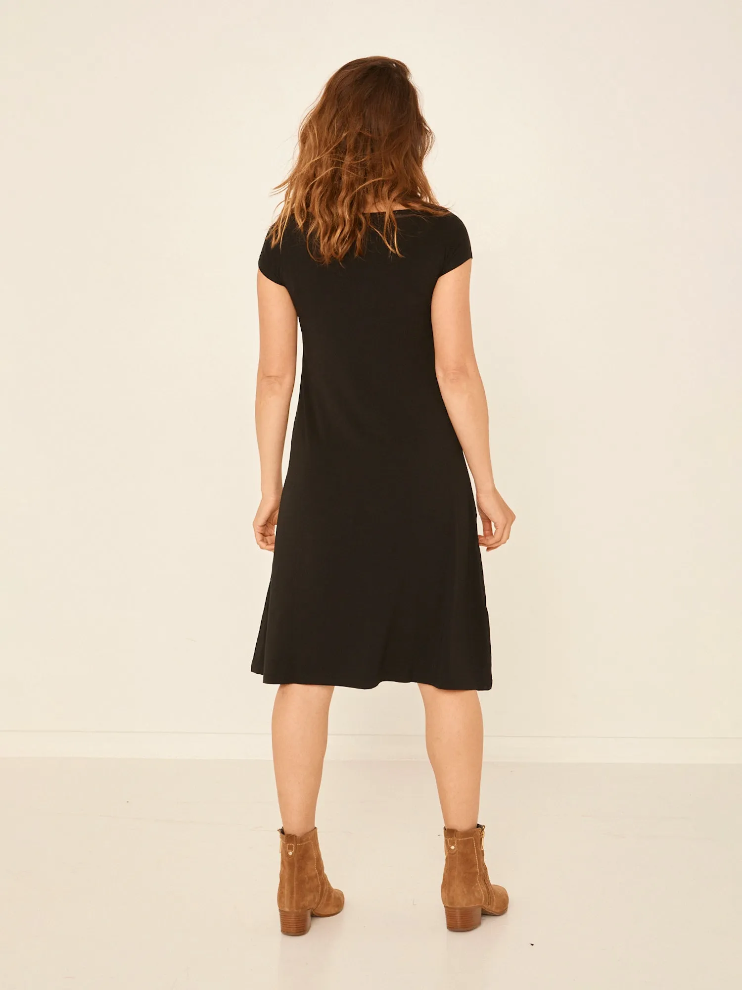 Bamboo Boat Neck Dress - Black