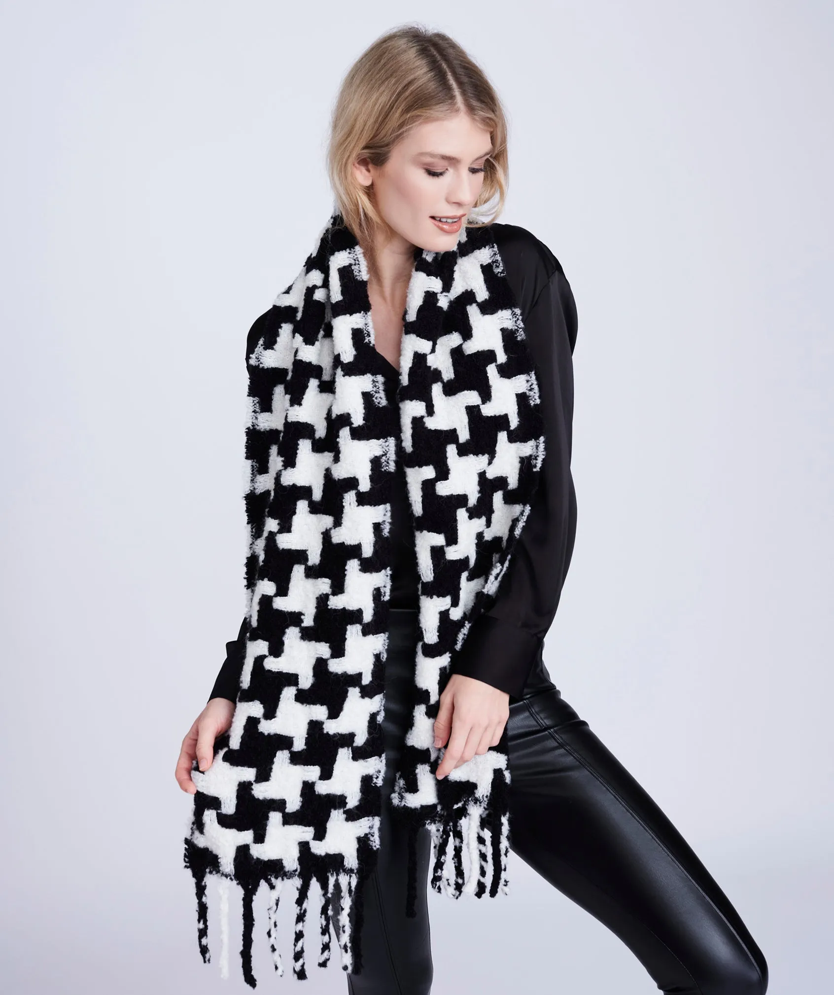 Black White Wool Houndstooth Scarf with long Twisted Fringes