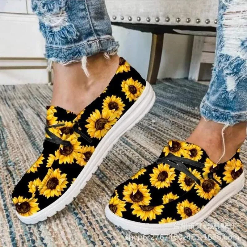 Casual and supportive orthopedic Shoes