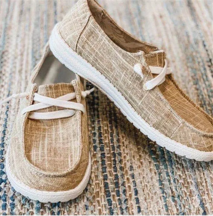 Casual and supportive orthopedic Shoes