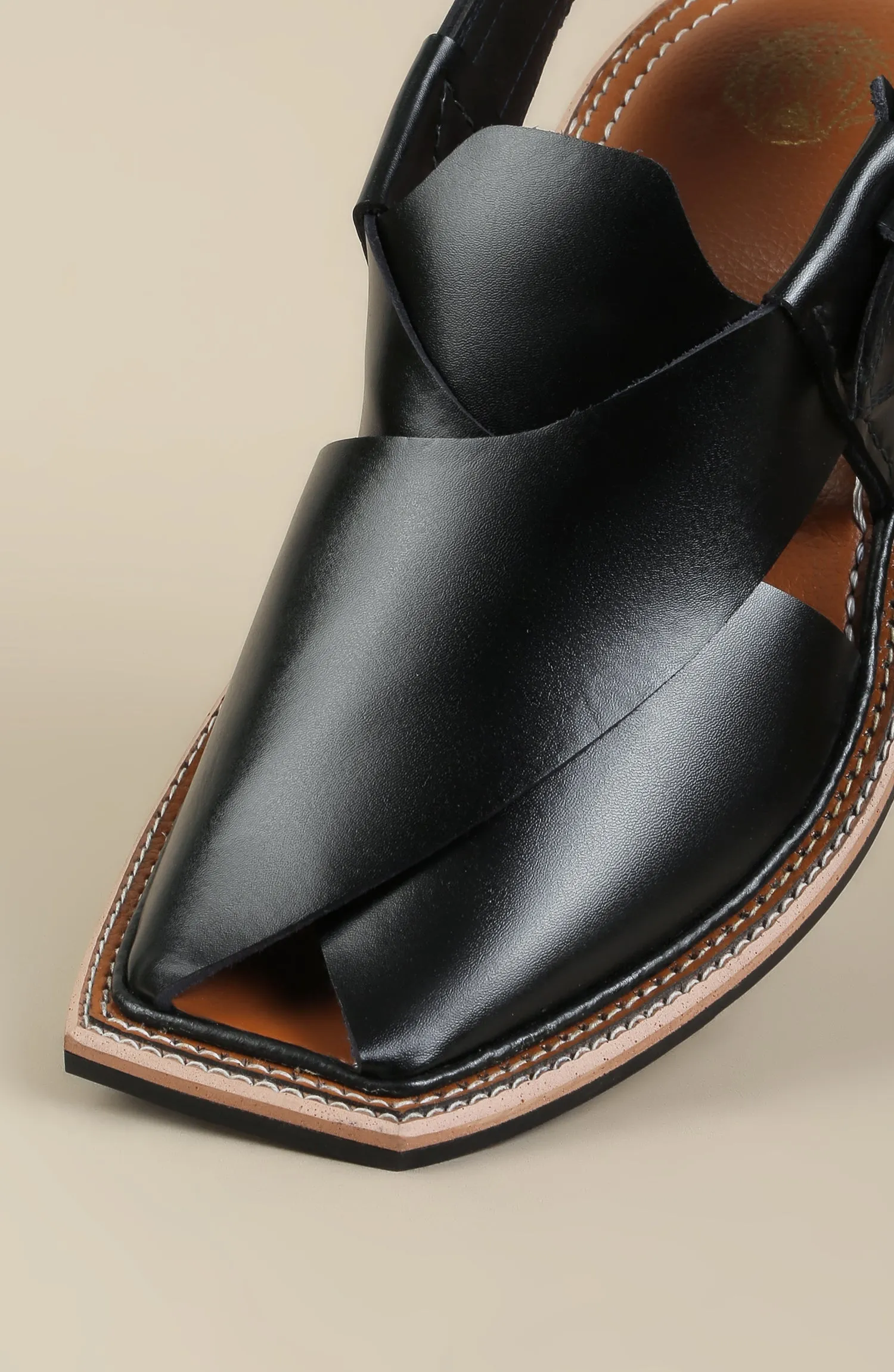 Char Sadda Shahnameh Chappal