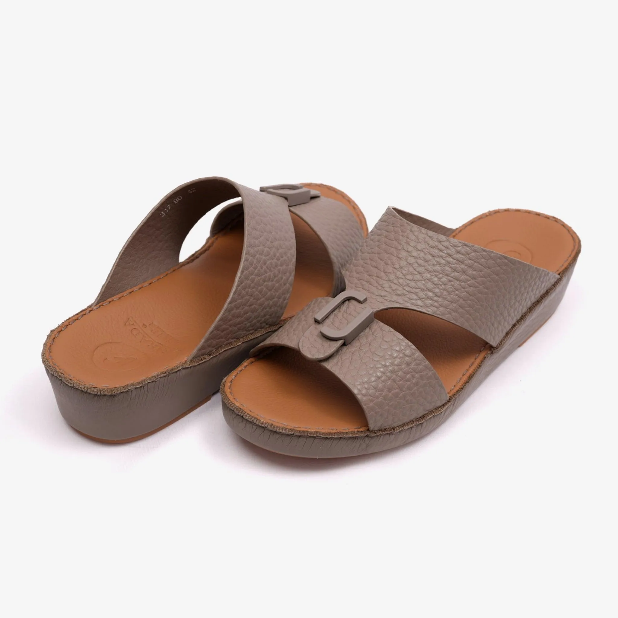 DAVINCI TIMELESS UNLINED HAMMERED CLASSIC ARABIC SANDALS TAUPE