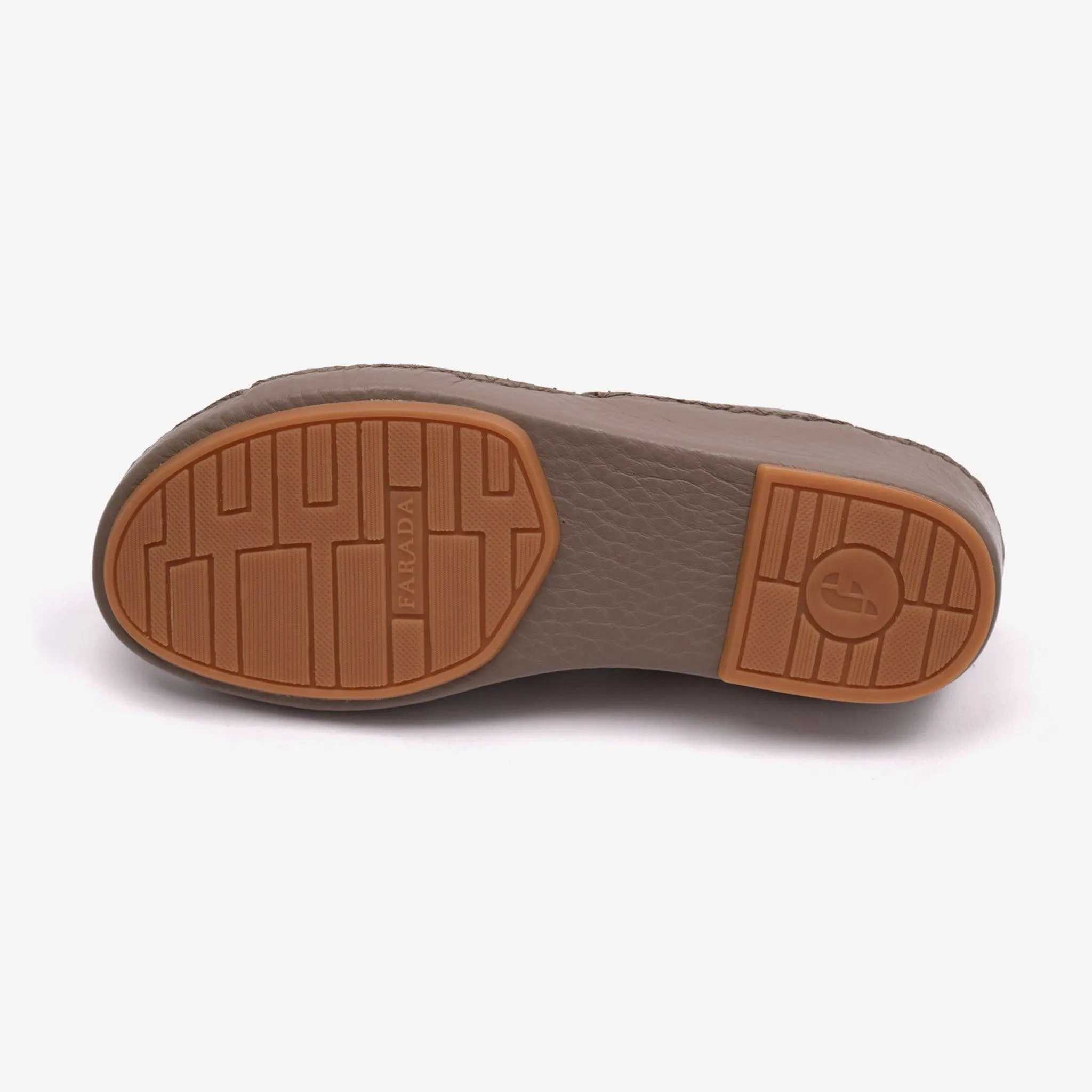 DAVINCI TIMELESS UNLINED HAMMERED CLASSIC ARABIC SANDALS TAUPE