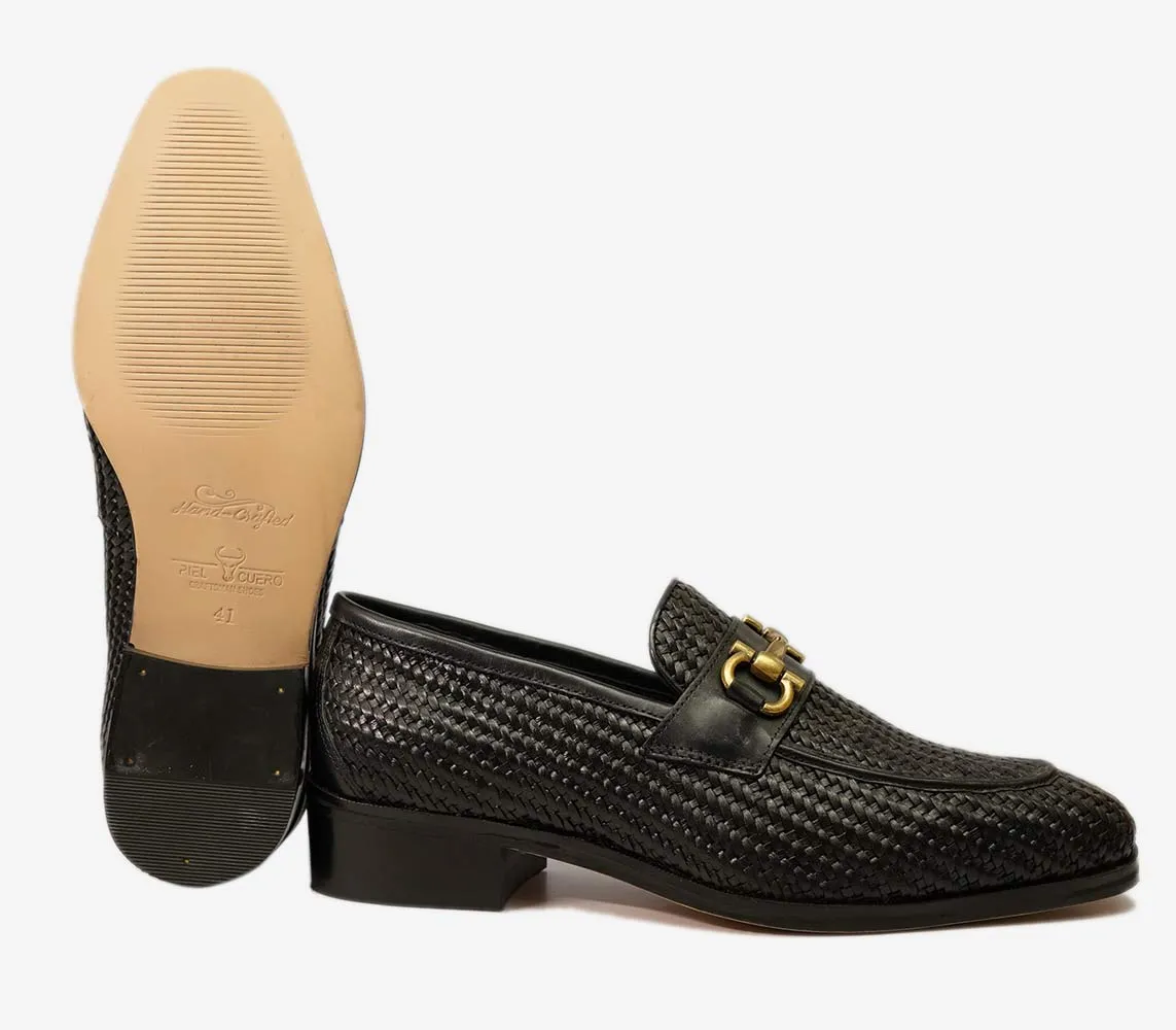 Elegant Men's Handmade Leather Loafers by Piel Cuero