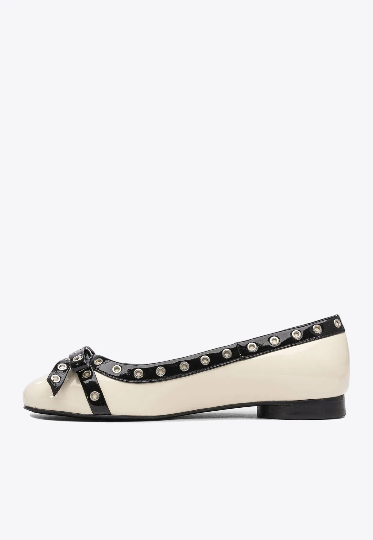 Eyelets Bow Ballet Flats