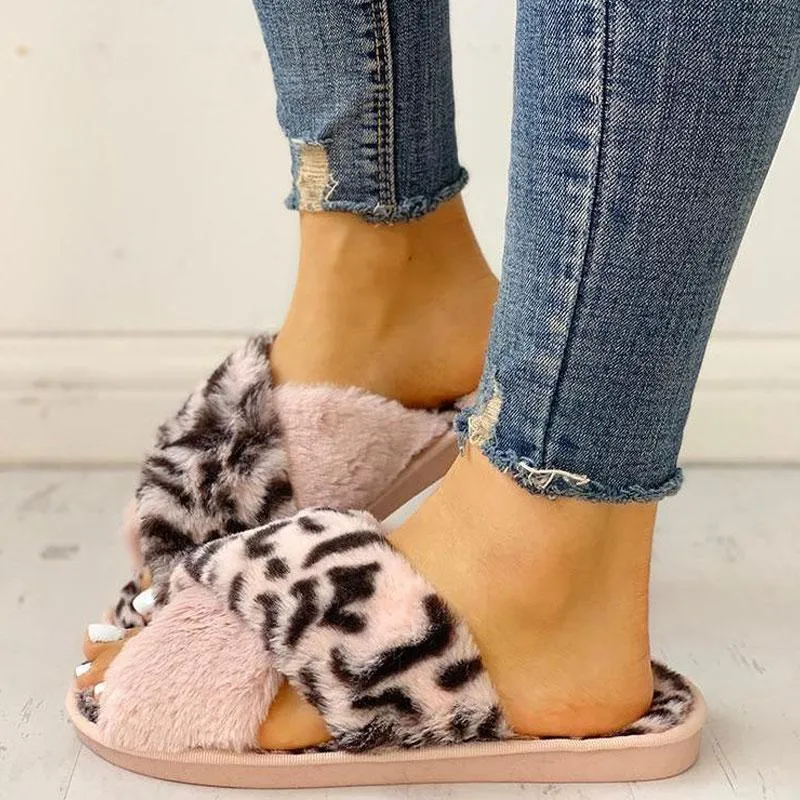 Fluffy Leopard Crisscross Peep Toe Slippers