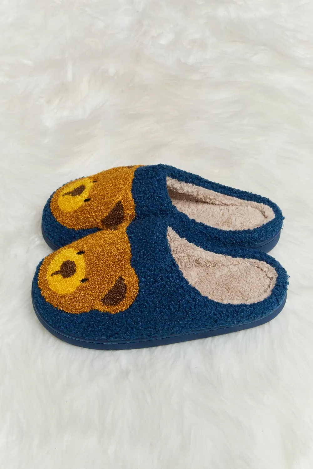 Hazel Blues® |  Melody Teddy Bear Print Plush Slide Slippers