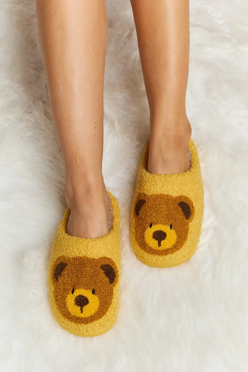 Hazel Blues® |  Melody Teddy Bear Print Plush Slide Slippers