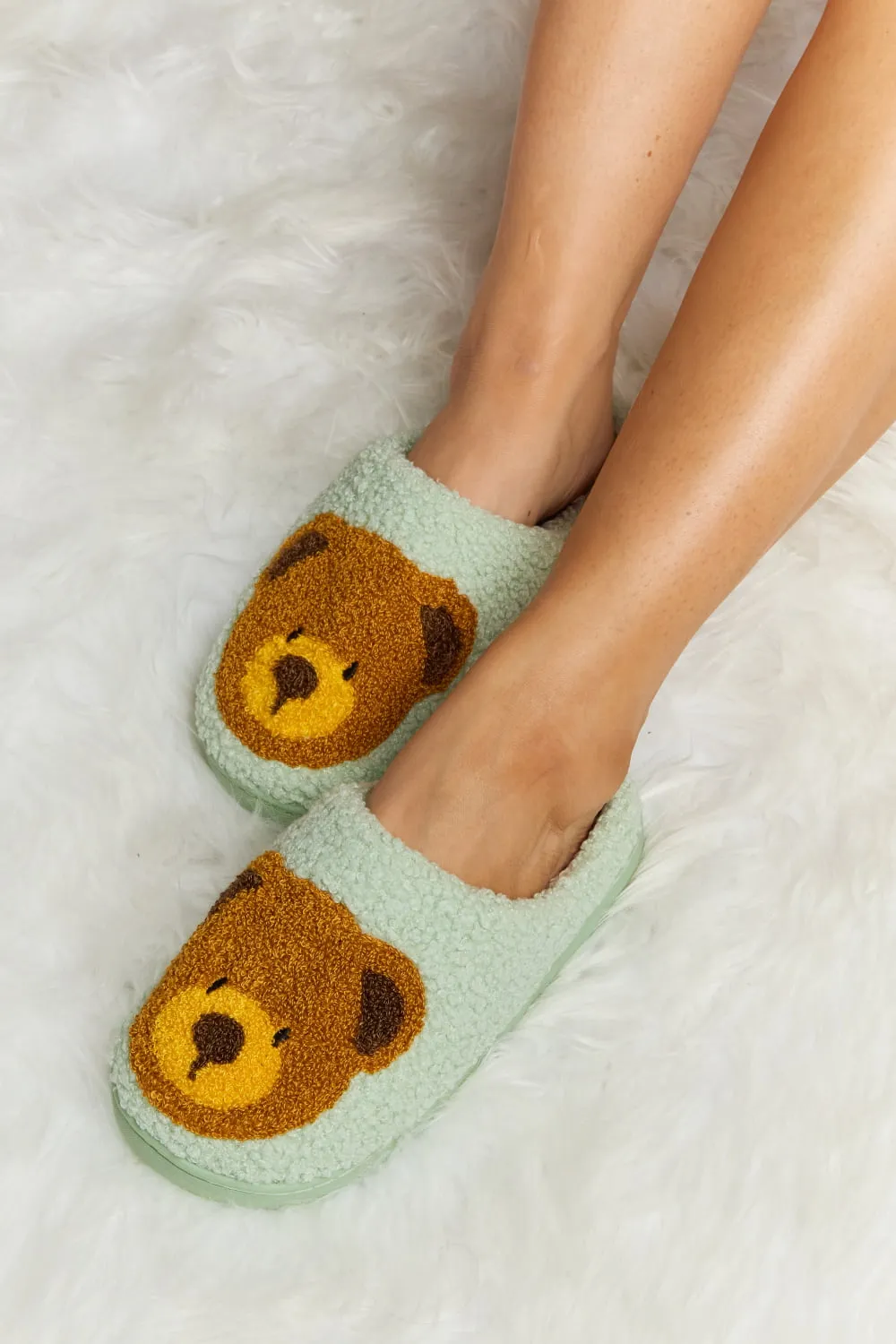 Hazel Blues® |  Melody Teddy Bear Print Plush Slide Slippers