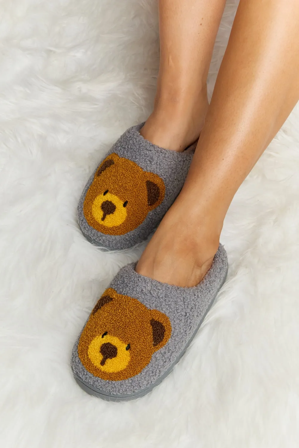 Hazel Blues® |  Melody Teddy Bear Print Plush Slide Slippers