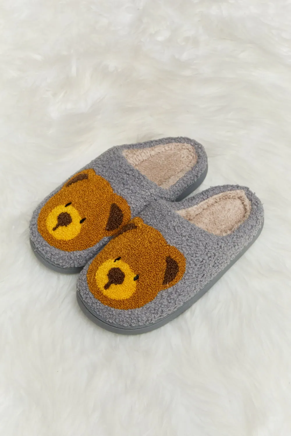 Hazel Blues® |  Melody Teddy Bear Print Plush Slide Slippers