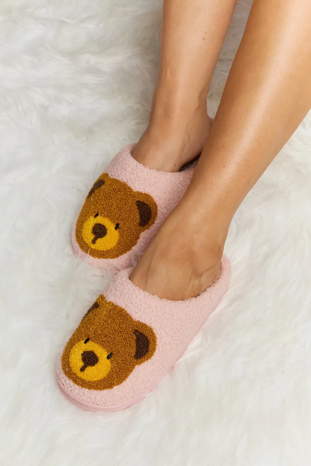 Hazel Blues® |  Melody Teddy Bear Print Plush Slide Slippers