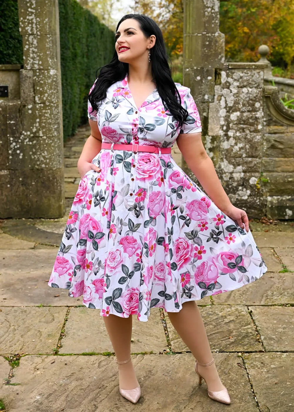 Hearts & Roses Luella Floral 50's Swing Dress White