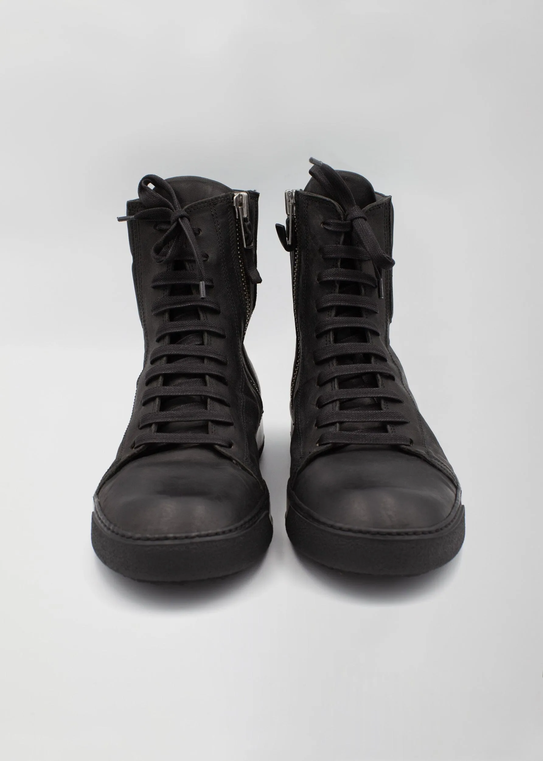 HIGH TOP SNEAKER