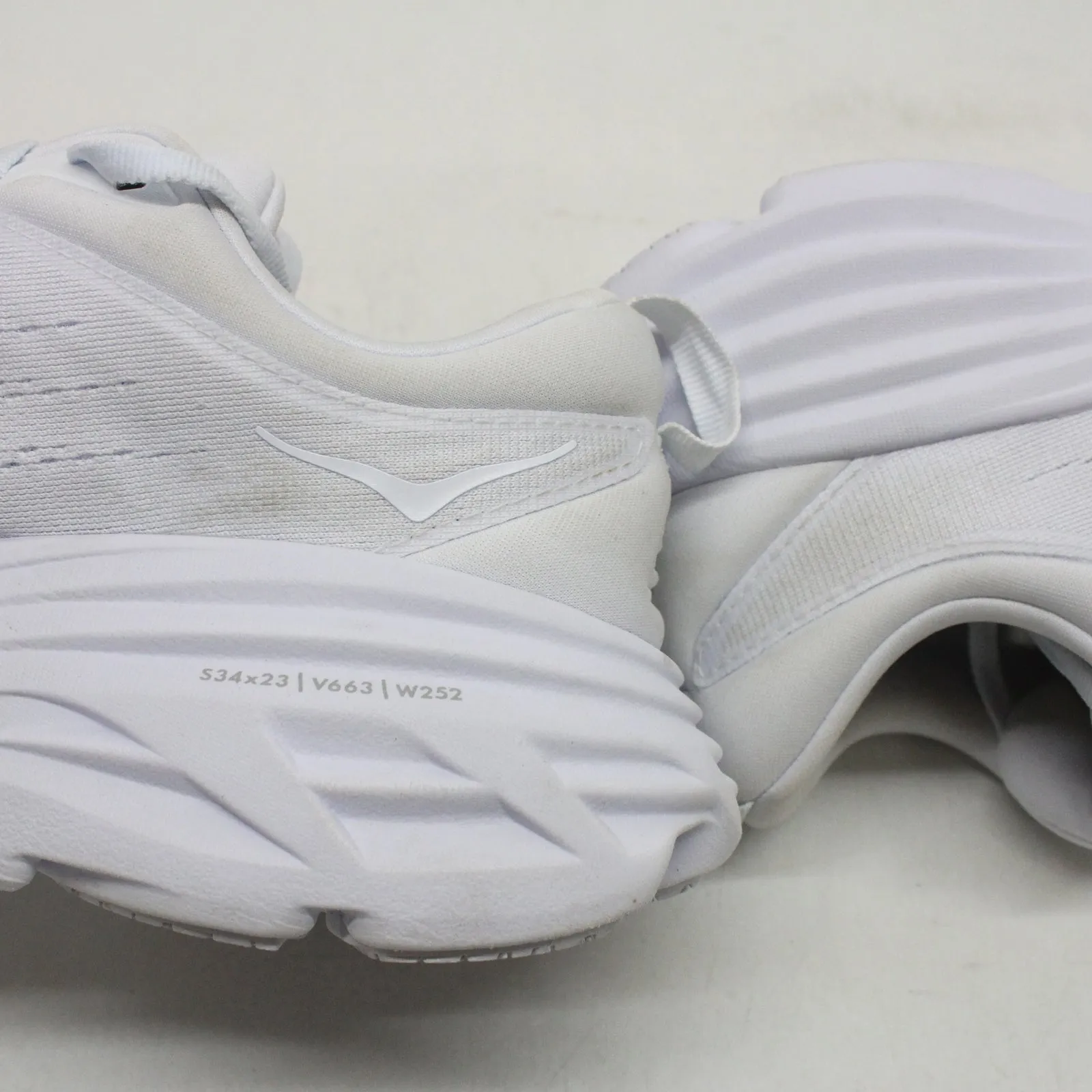 Hoka Bondi 8 Textile Women's Lace Up Sneakers - UK 6.5 - US 8 Women - EU 40