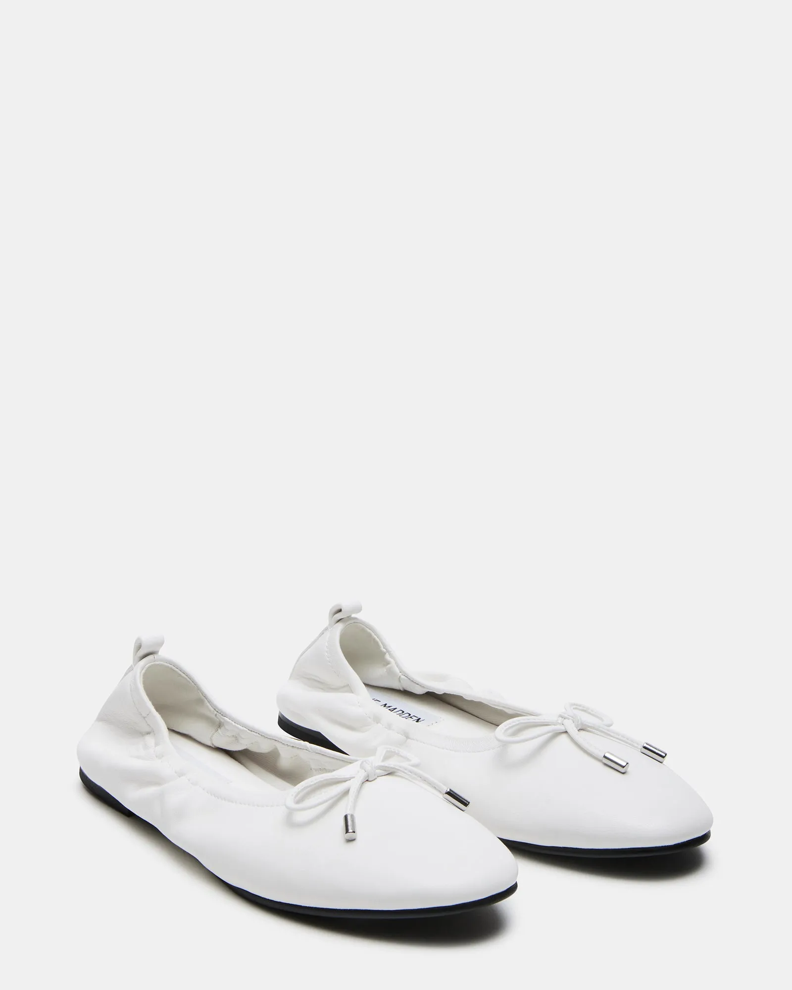 JESTER WHITE LEATHER