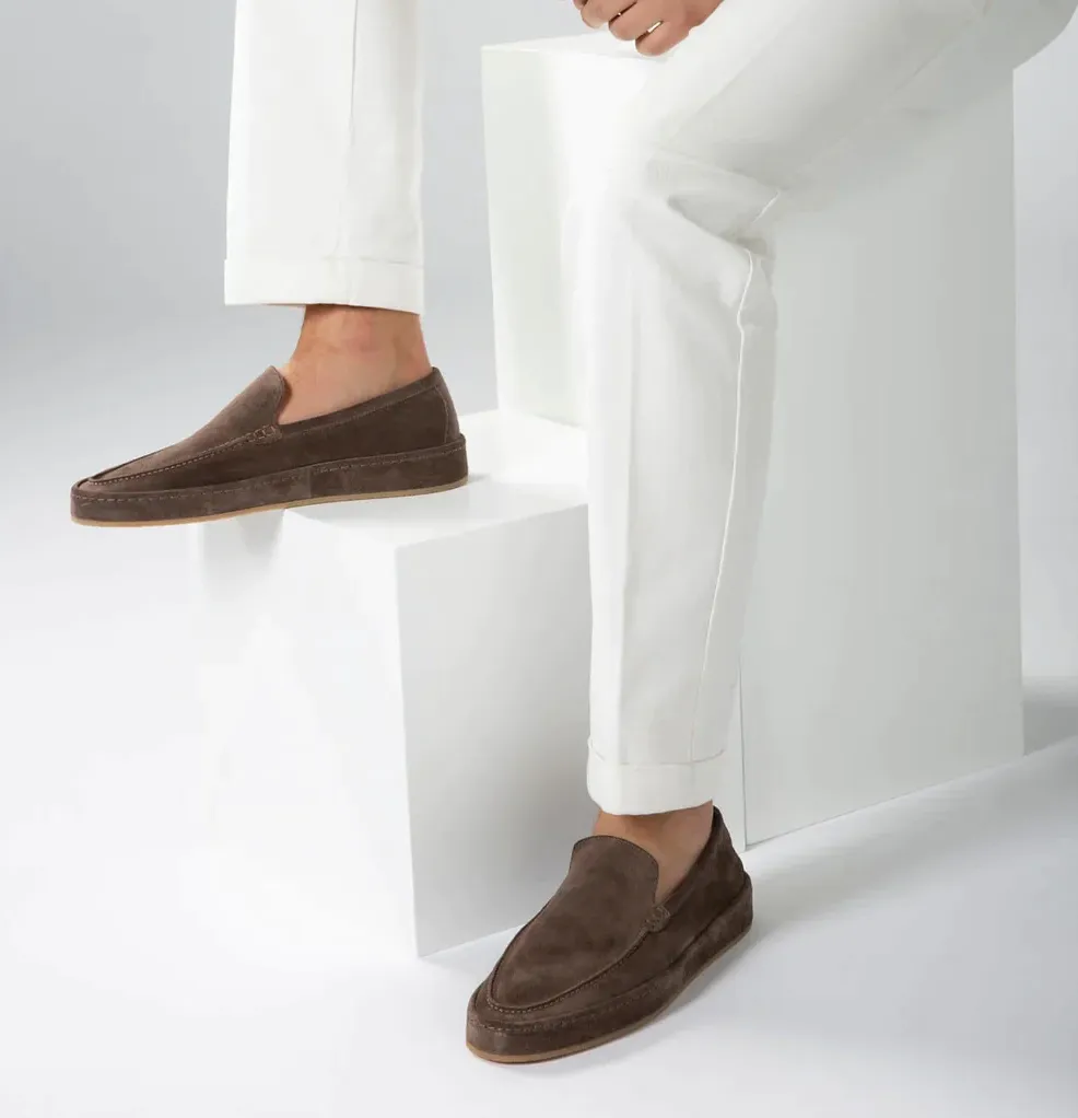 Klassische Wildleder-Loafer für Männer