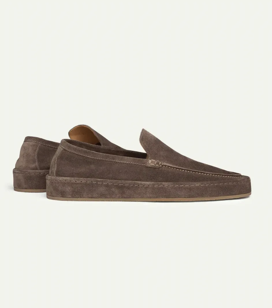 Klassische Wildleder-Loafer für Männer