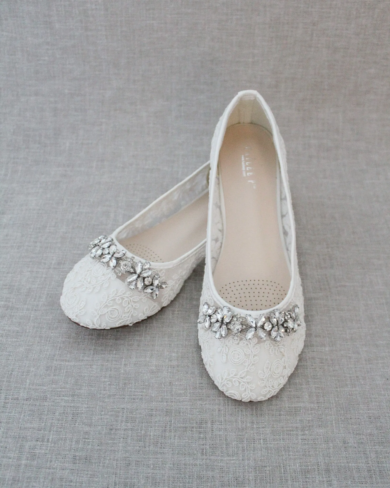 Lace Round Toe Flats with Floral Rhinestones