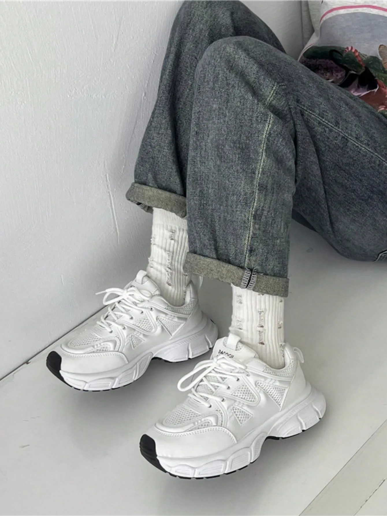 Lace-Up Design Thick-Soled Breathable Sneakers