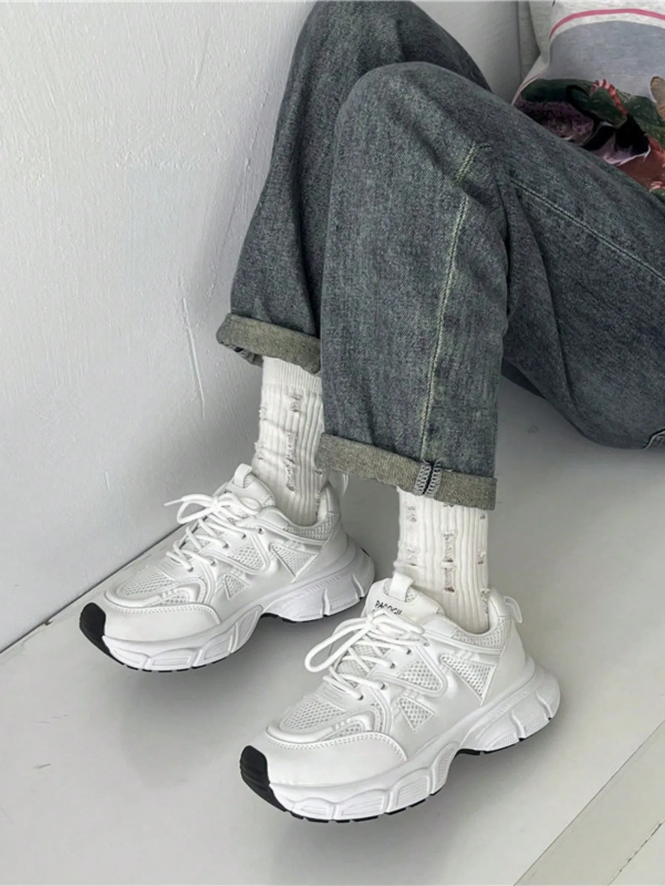 Lace-Up Design Thick-Soled Breathable Sneakers