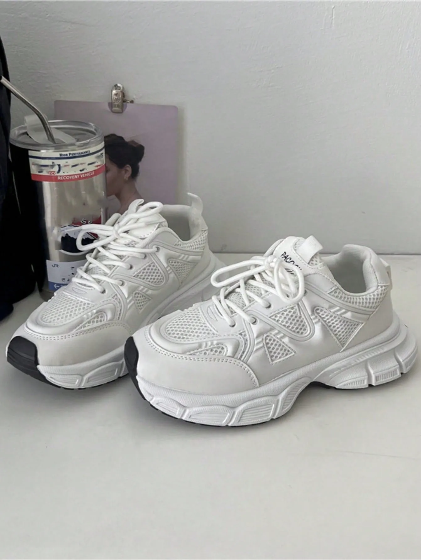 Lace-Up Design Thick-Soled Breathable Sneakers