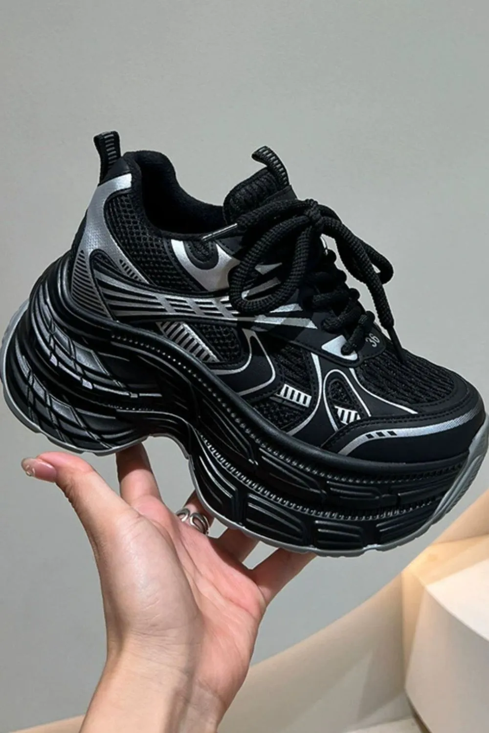 Lace Up Round Toe Platform Sneakers