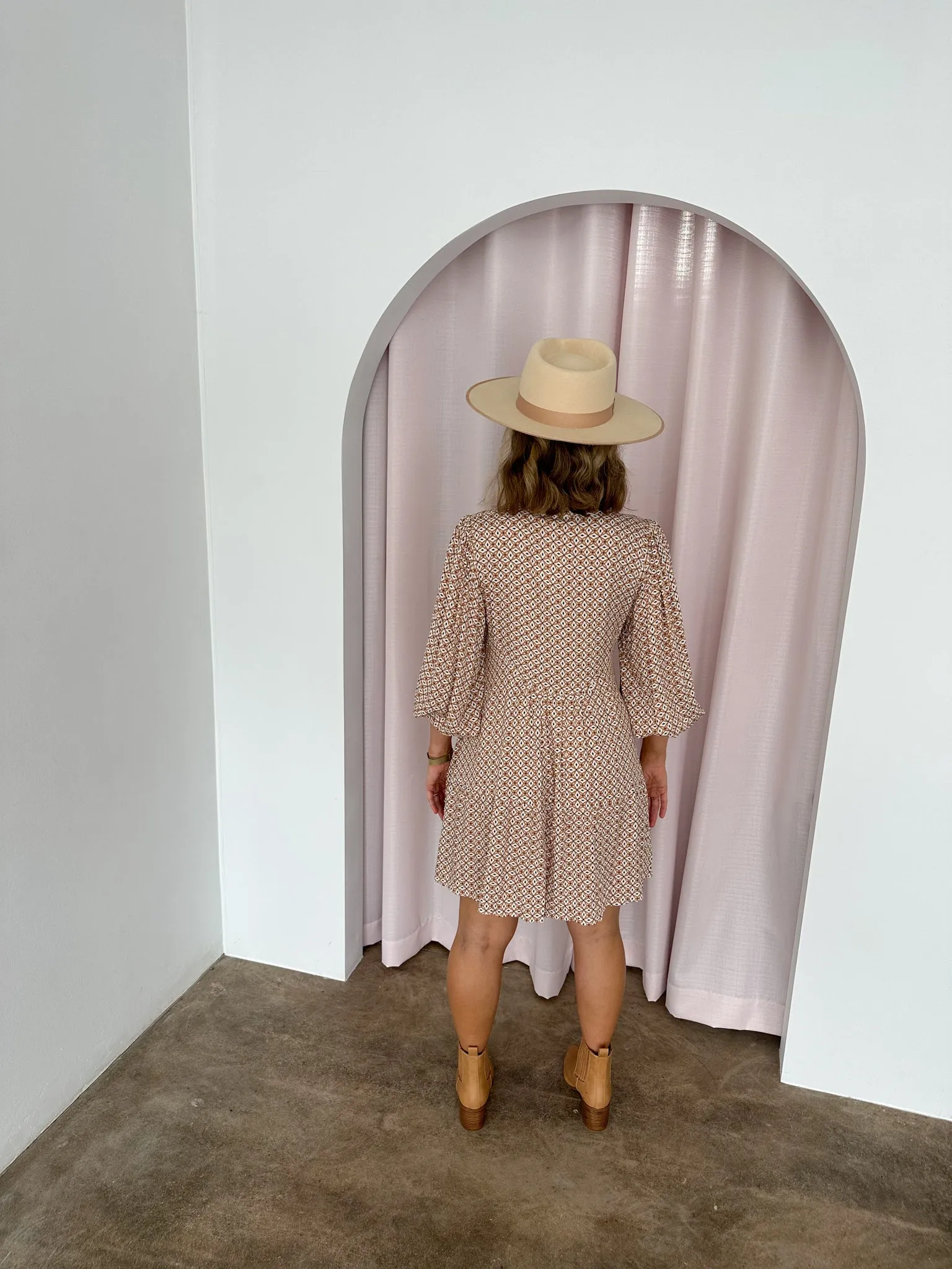 Lily Dress -Biege