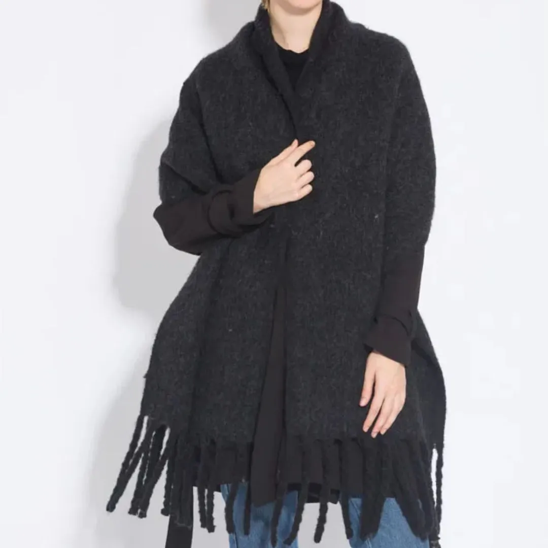 Linda Cashmere Scarf – Warmth and Style for Winter Days