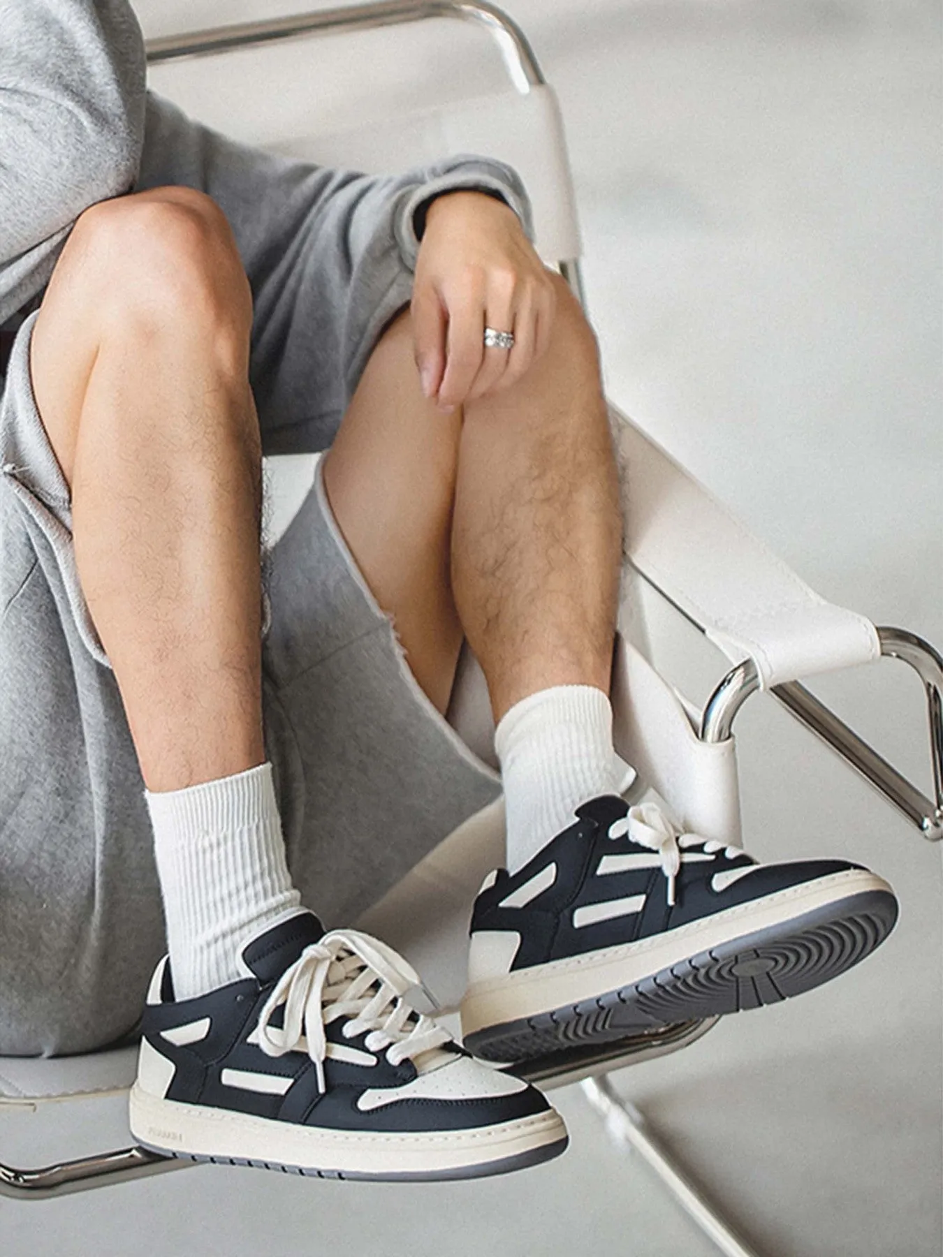 Low-top Breathable Sneakers