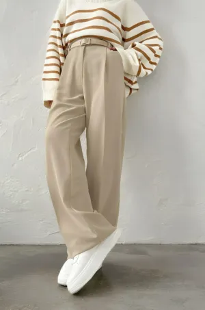 Mae Flared Pants - High-Waisted Trousers for Woman