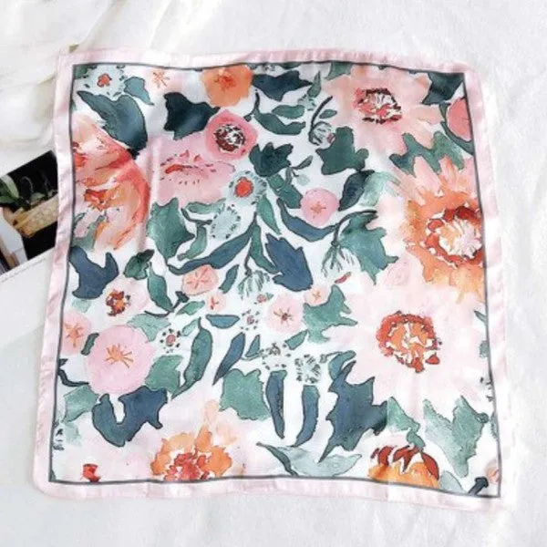 Mia Scarf