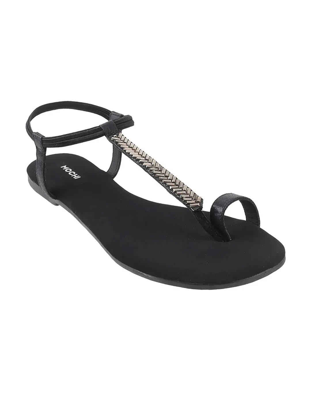 Mochi Women Black Embellished One Toe Flats