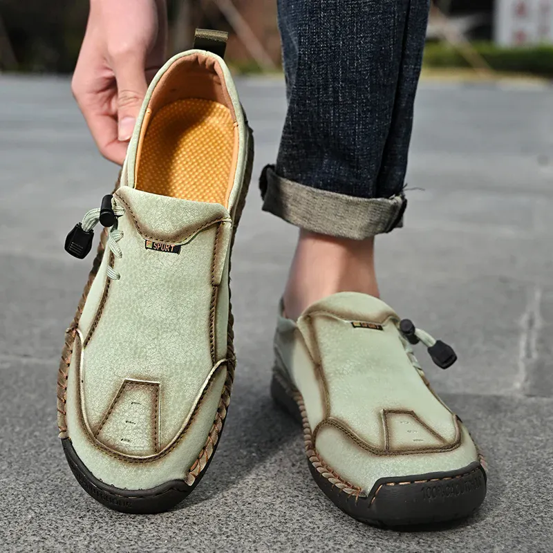 Modish Hand-sewn Soft Leather Flats for Men
