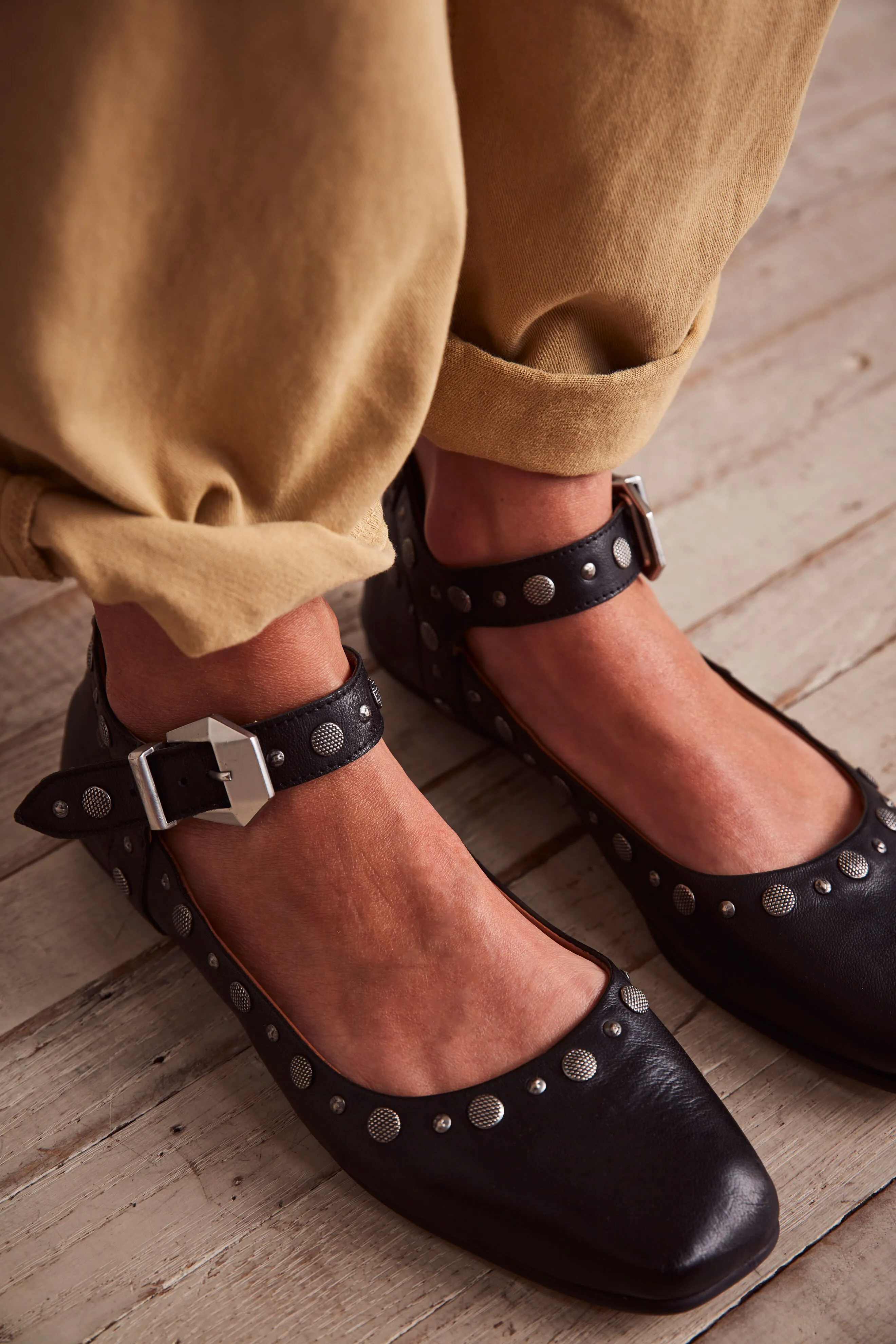 Mystic Mary Jane Flats