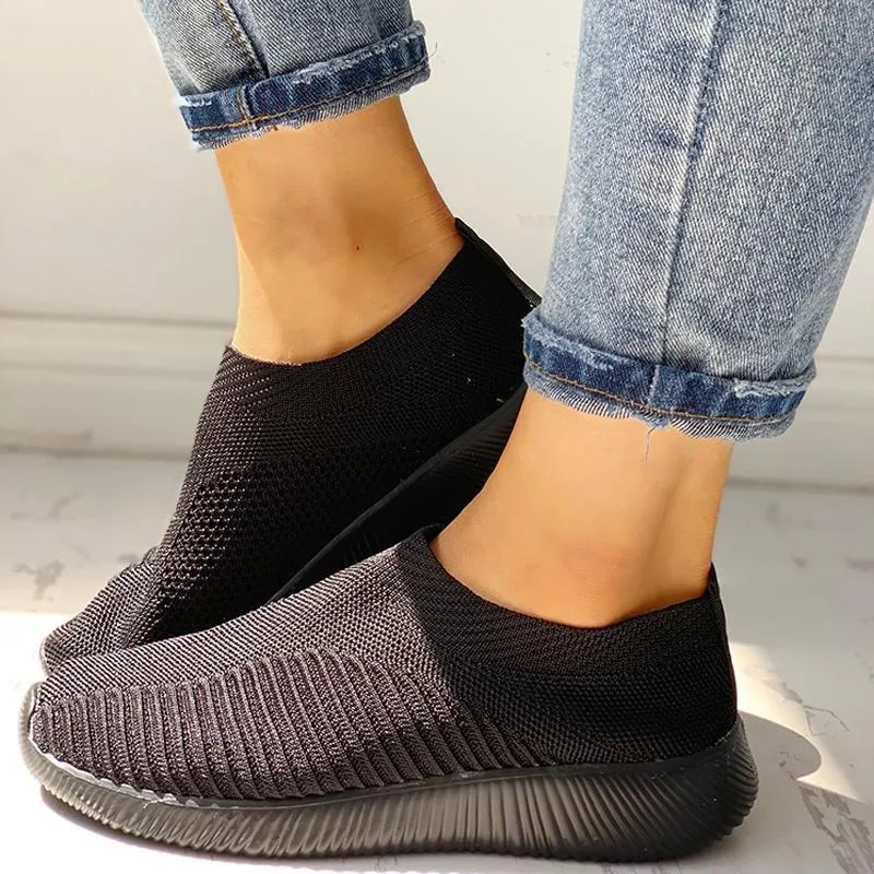 Net Surface Breathable Knitting Shoes
