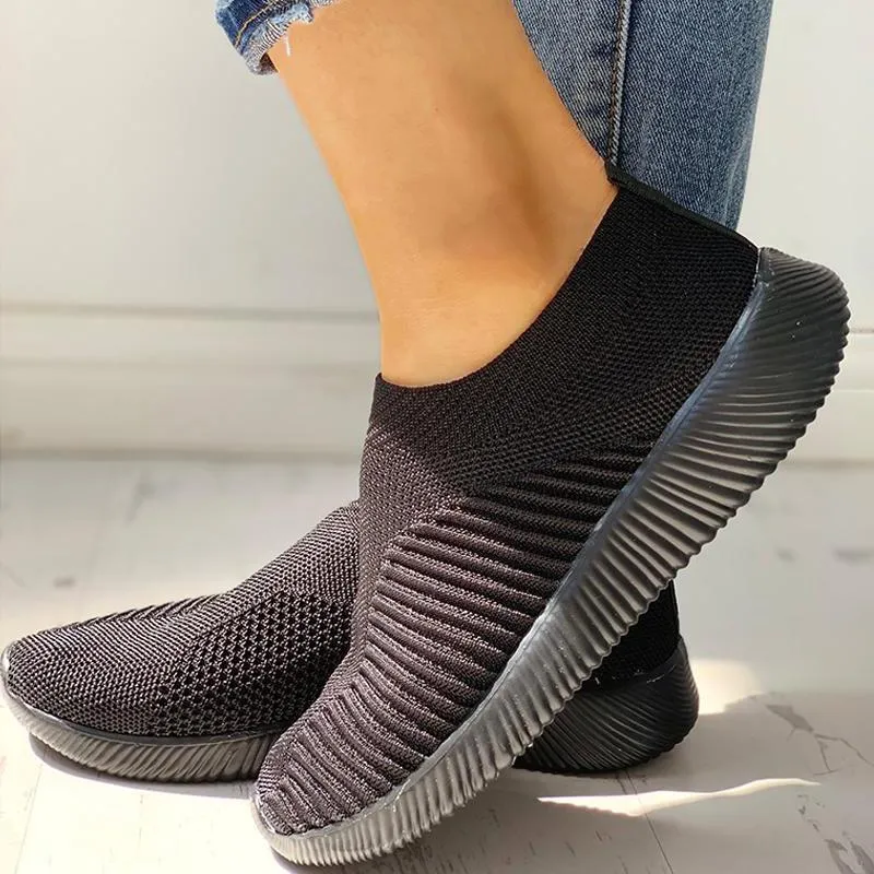 Net Surface Breathable Knitting Shoes