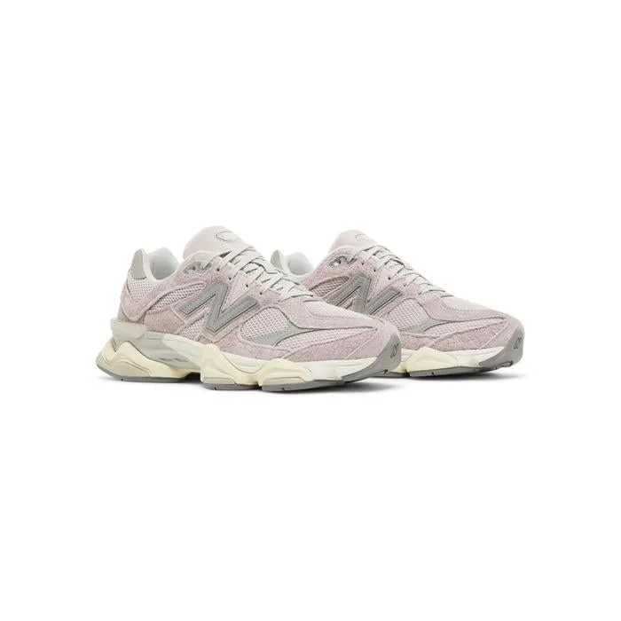 New Balance 9060 'December Sky'