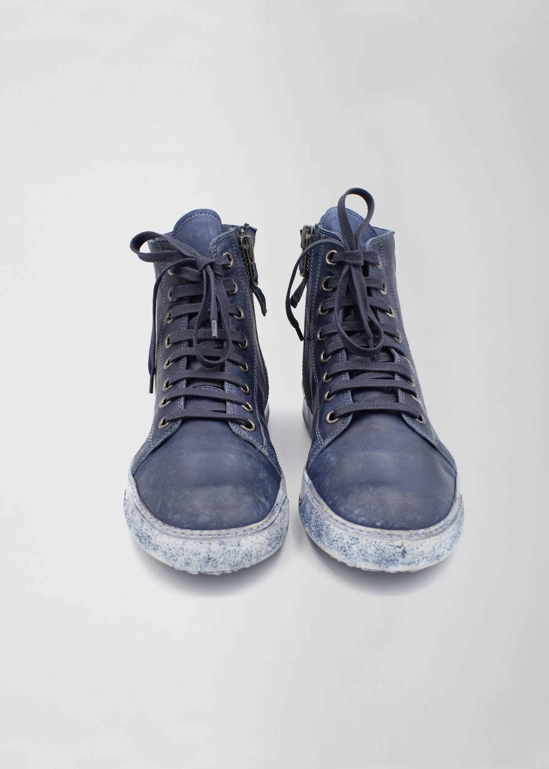OVER DYED SNEAKER