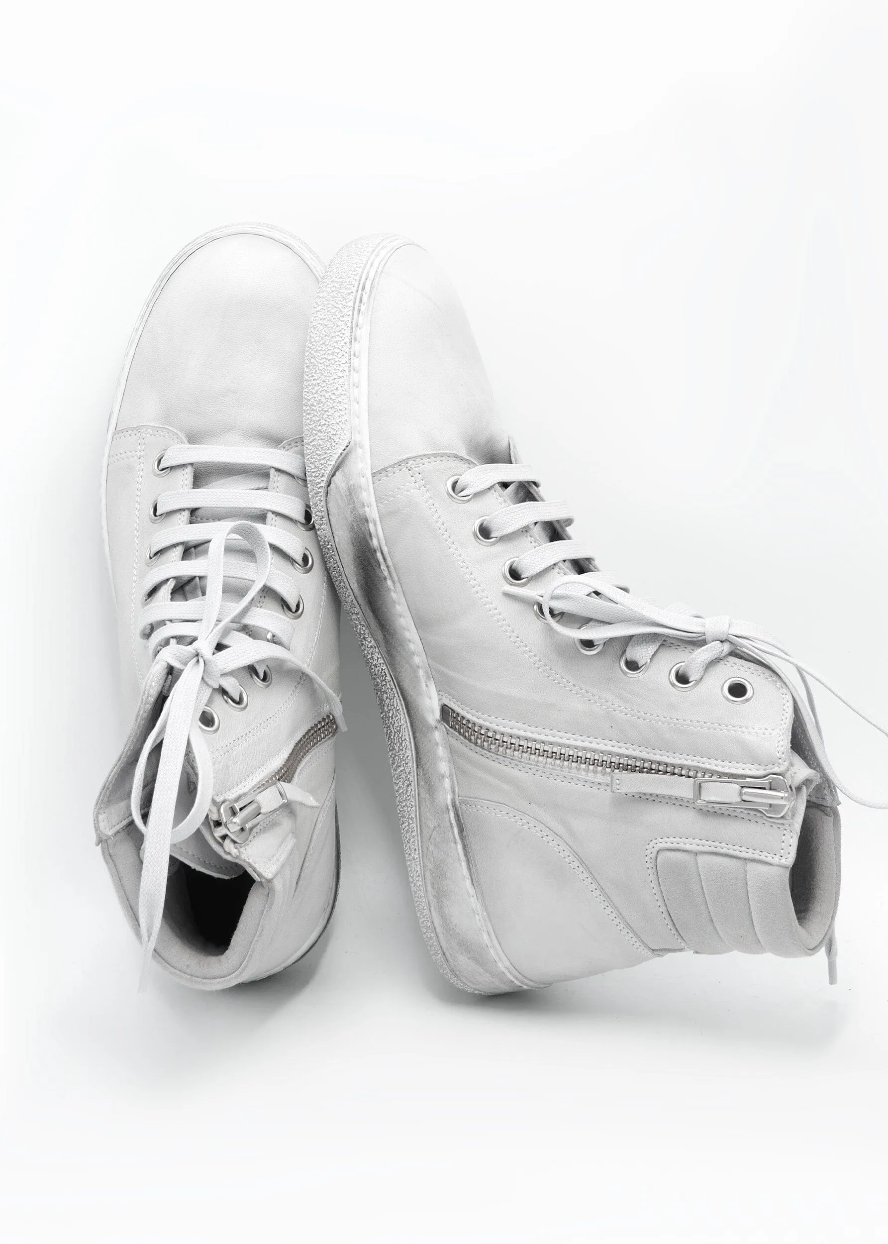 OVER DYED SNEAKER