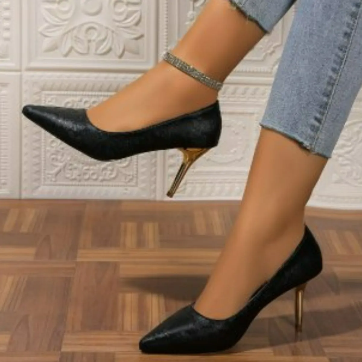 Point Toe Stiletto Pumps