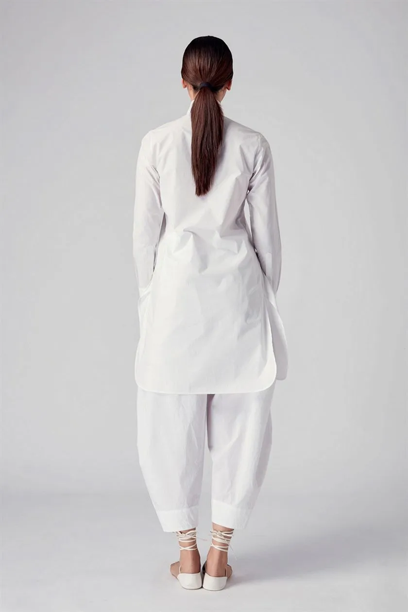 Rajesh Pratap Singh   I   Nandla Builtup Neck Tunic  White  8XA-111/1PP-P39  Women classic collection