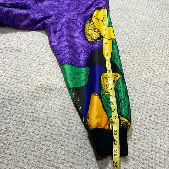 RARE Vintage 80-90s Picasso All Over Graphic SILK STREETWEAR BOMBER JACKET SCARF