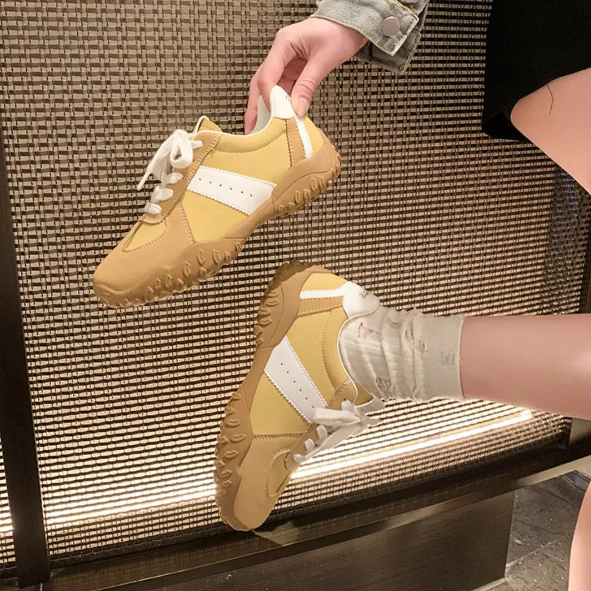 Round Toe Flats Athletic