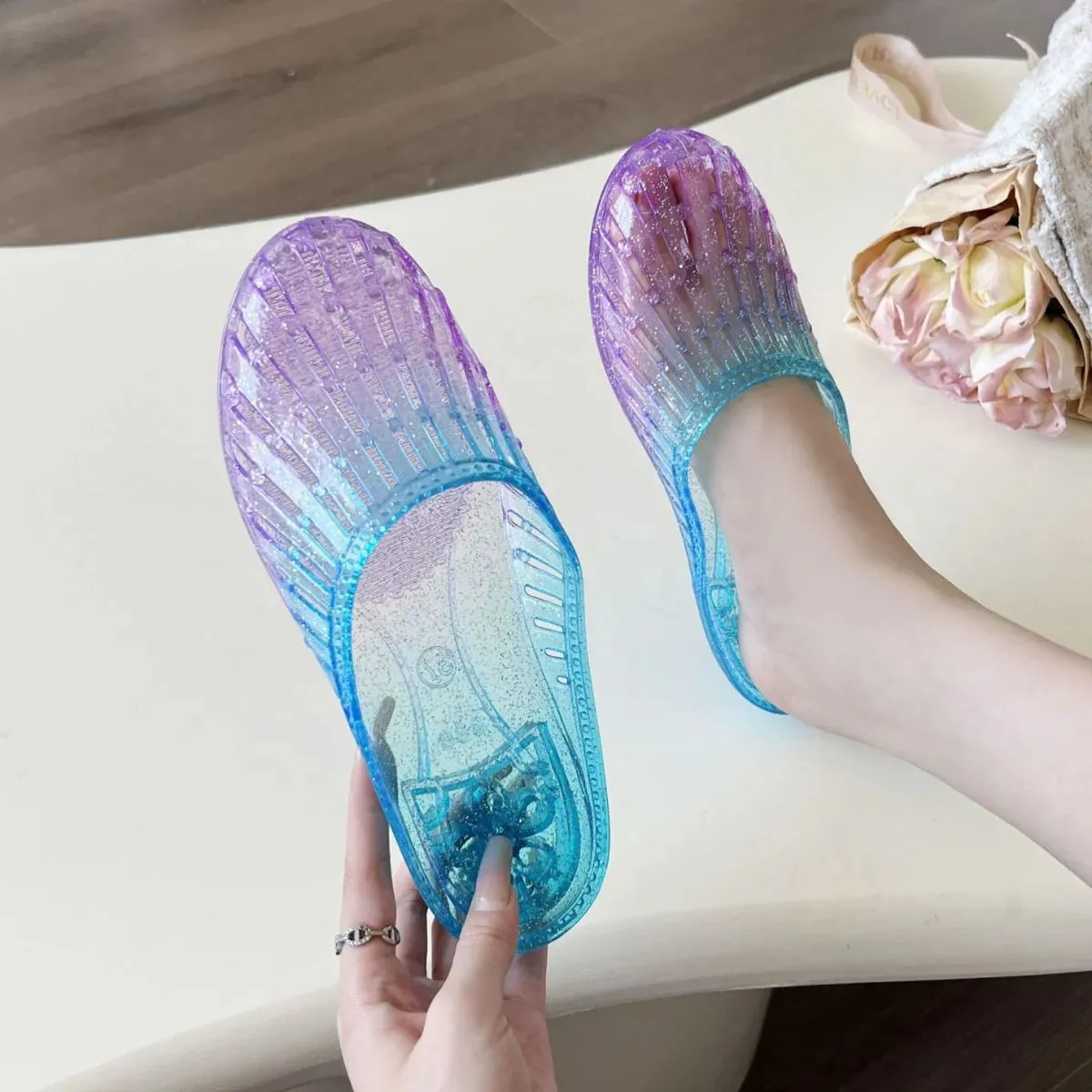 Round Toe Flats Sandals