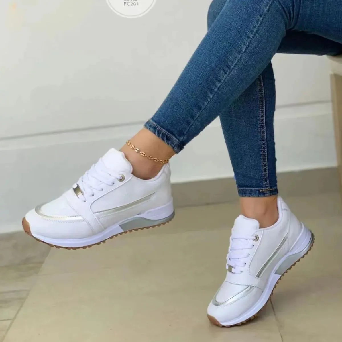 Round Toe Platform Athletic