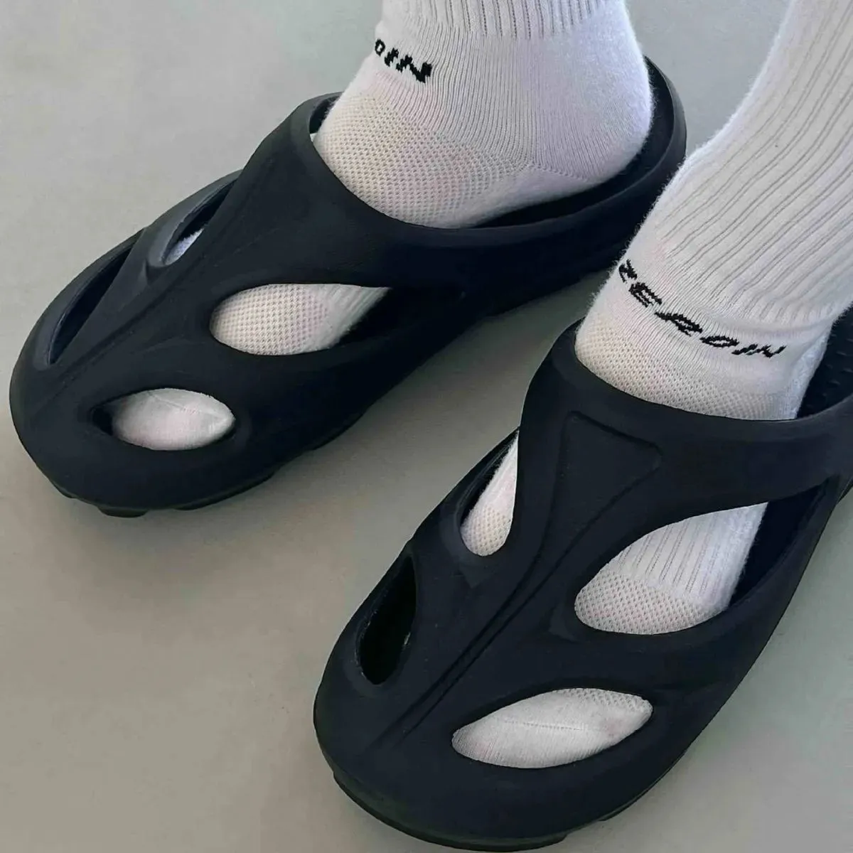 Round Toe Platform Sandals