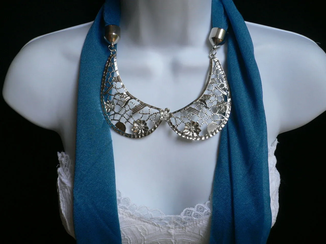Royal Blue Scarf Necklace Silver Metal Flowers Collar Pendant Women Jewelry