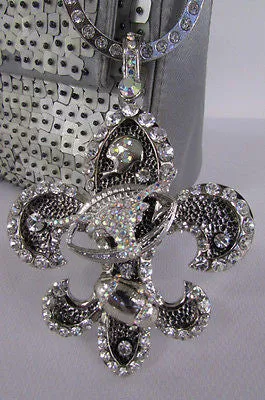Silver Metal Charm Fleur De Lis Keychain